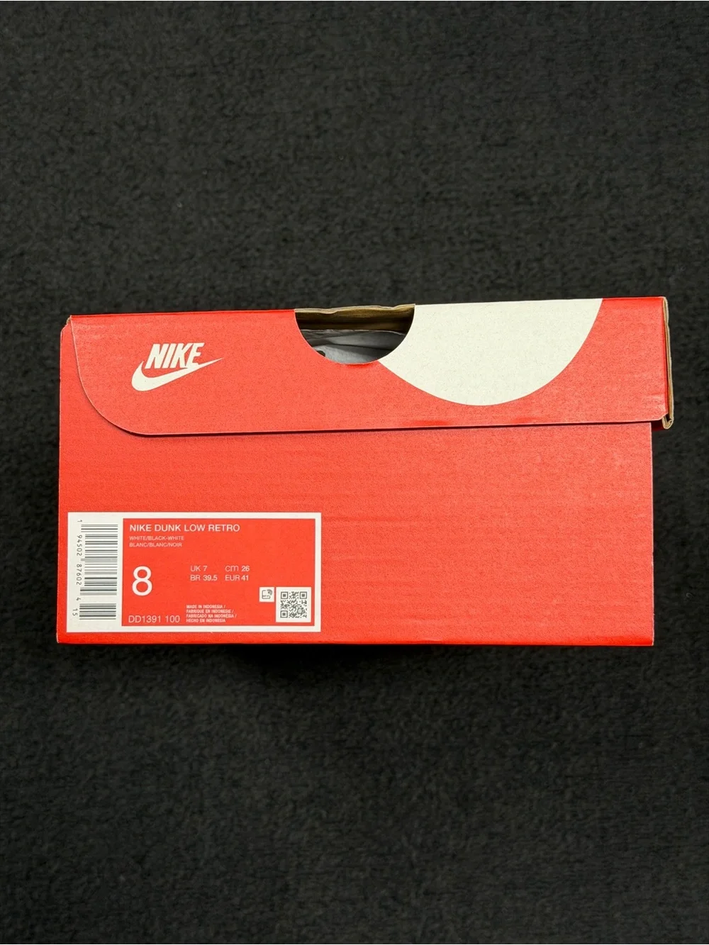 DS Nike Panda Dunk Men’s 8 Women’s 9.5